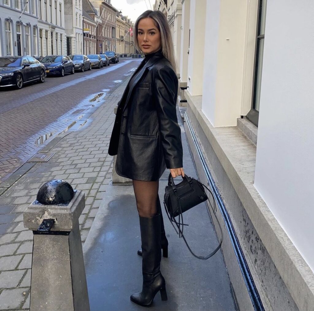 leather outfit women